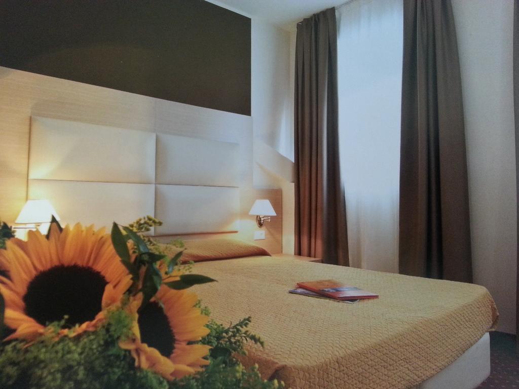 Hotel Regina Bolzano Quarto foto